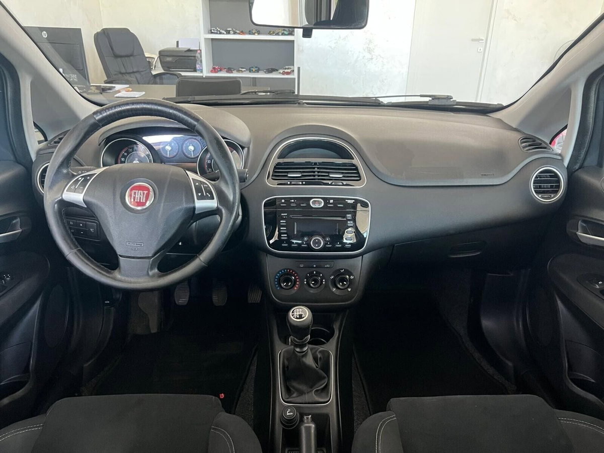 Fiat Punto 1.2 8V 3 porte Lounge (7)