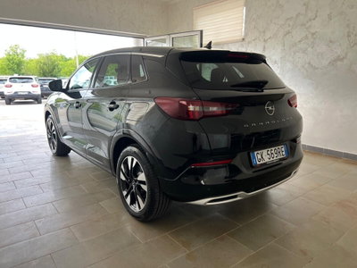 Opel Grandland X 1.6 Turbo 180 CV Start&Stop aut. Ultimate (4)
