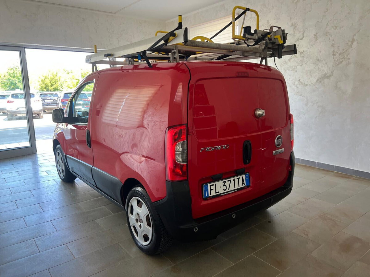 Fiat Fiorino Furgone cargo 1.3 mjt 95cv Adventure (4)