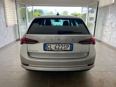 Skoda Octavia Station Wagon 2.0 TDI EVO SCR 150 CV DSG 4x4 Wagon Executive (5)