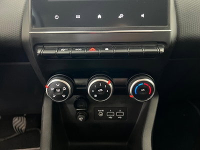 Renault Clio Blue dCi 100 CV 5 porte Business (13)