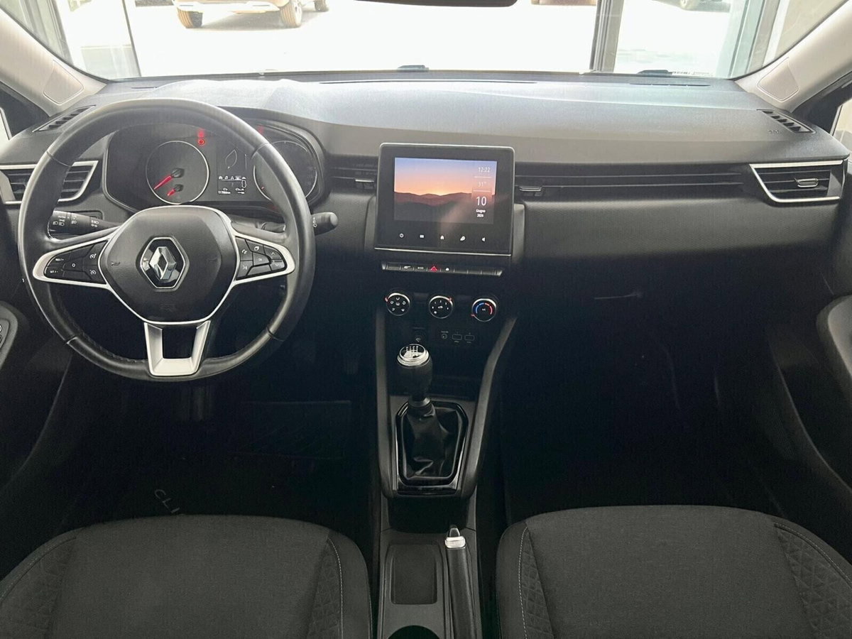 Renault Clio Blue dCi 100 CV 5 porte Business (7)