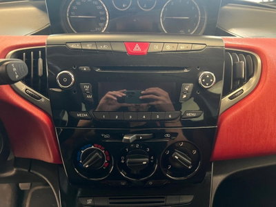 Lancia Ypsilon 1.2 69 CV 5 porte Platinum (12)