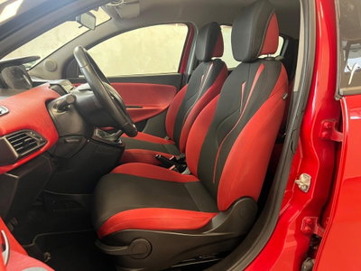 Lancia Ypsilon 1.2 69 CV 5 porte Platinum (14)