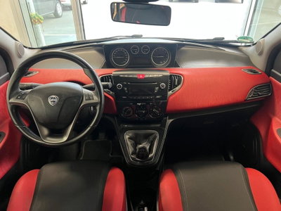 Lancia Ypsilon 1.2 69 CV 5 porte Platinum (7)
