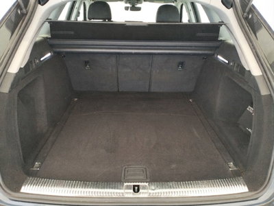 Audi A4 35 TDI/163 CV S tronic Business (9)