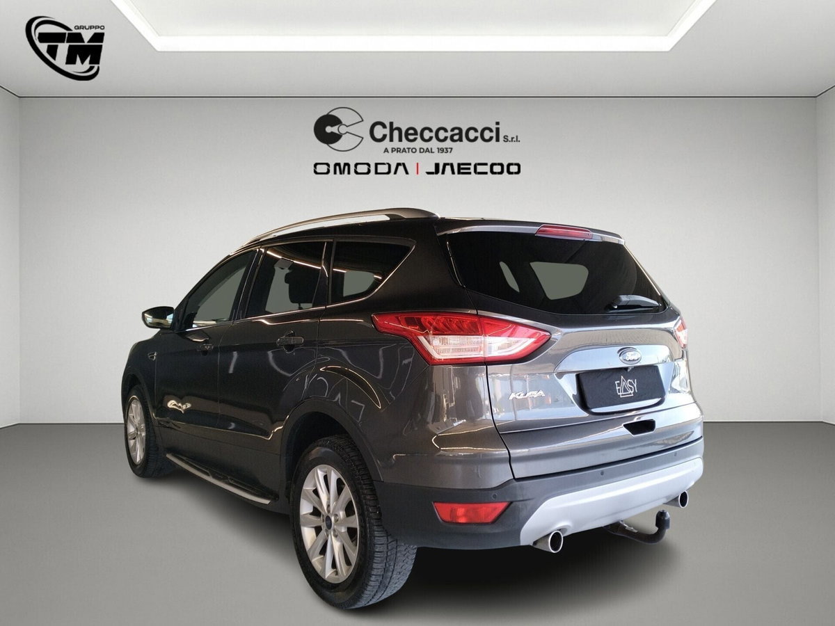 Ford Kuga 2.0 TDCI 150 CV S&S 4WD Powershift Titanium (6)