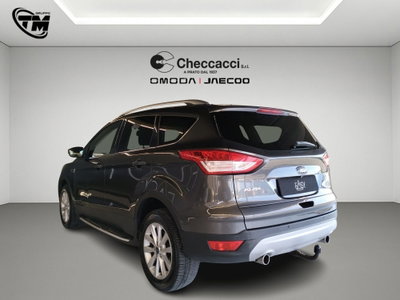 Ford Kuga 2.0 TDCI 150 CV S&S 4WD Powershift Titanium (6)