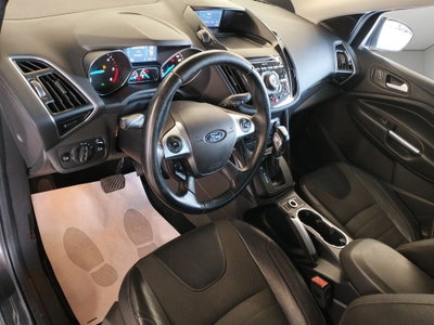 Ford Kuga 2.0 TDCI 150 CV S&S 4WD Powershift Titanium (8)