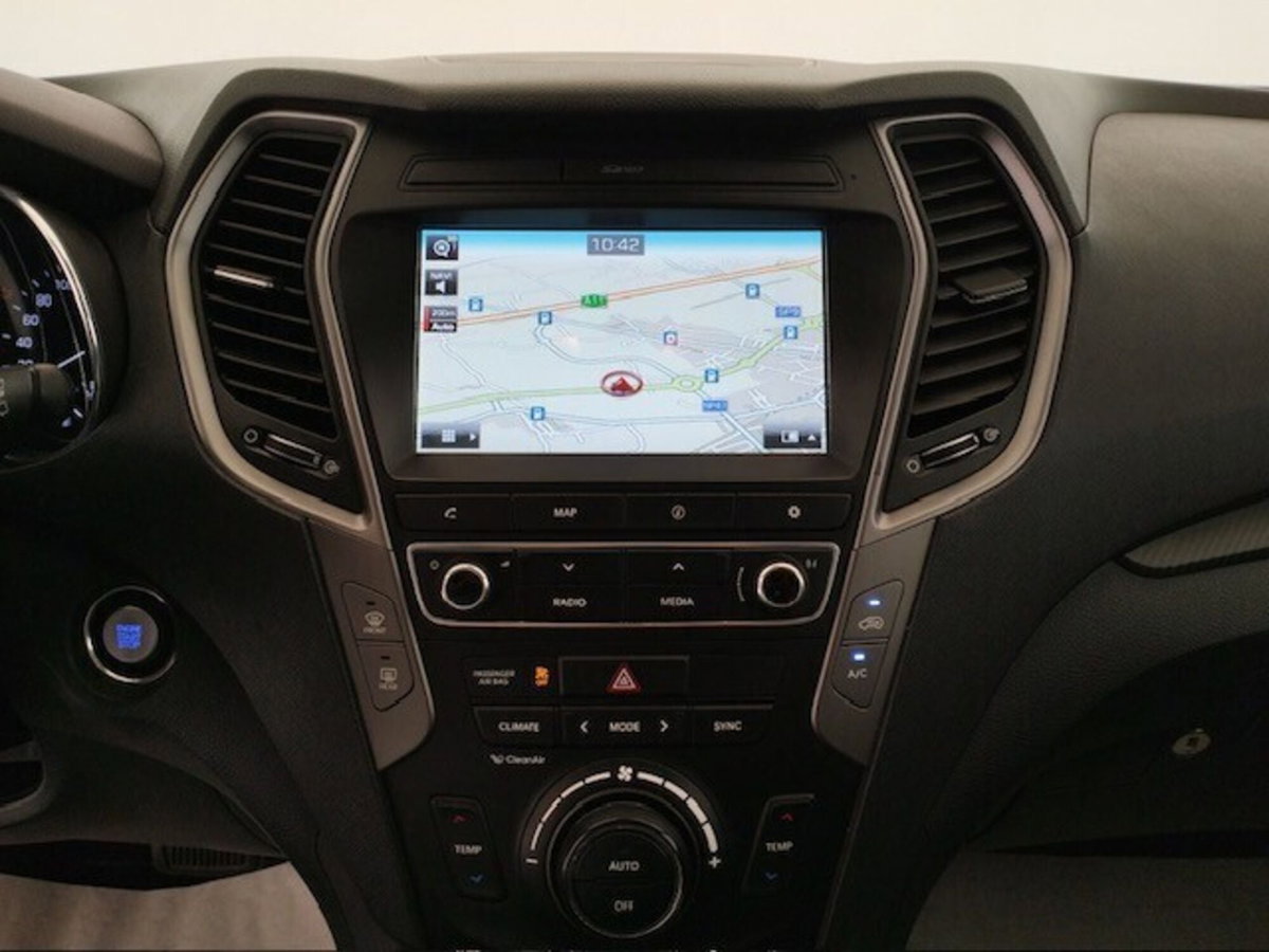 Hyundai Santa Fe 2.2 CRDi 4WD A/T XPossible (18)