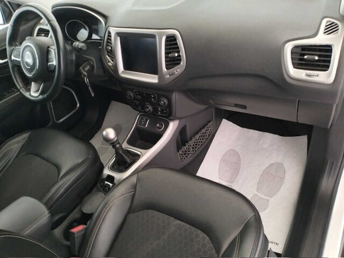 Jeep Compass 1.6 Multijet II 2WD Longitude (12)