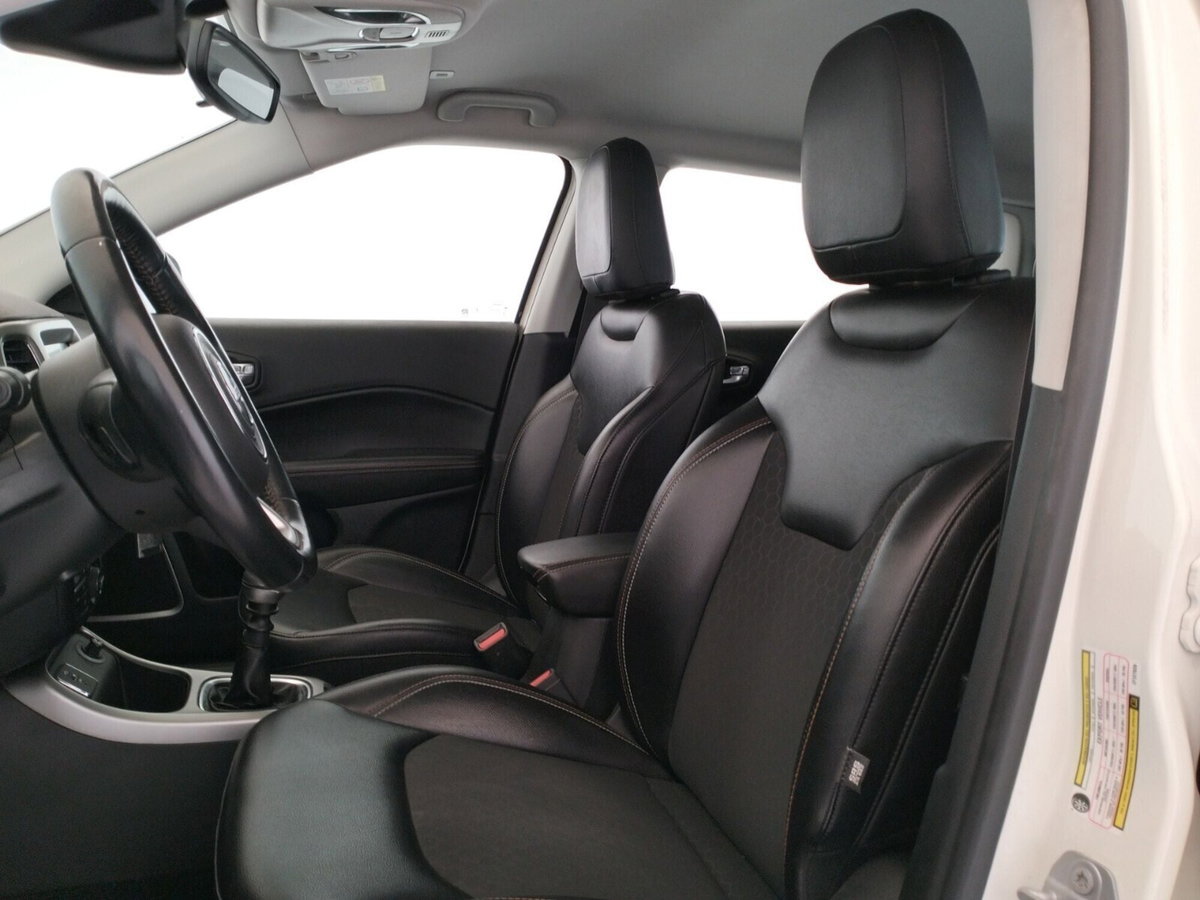 Jeep Compass 1.6 Multijet II 2WD Longitude (9)