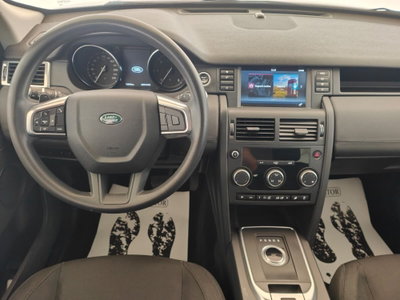 Land Rover Discovery Sport 2.0 TD4 150 CV Pure (12)