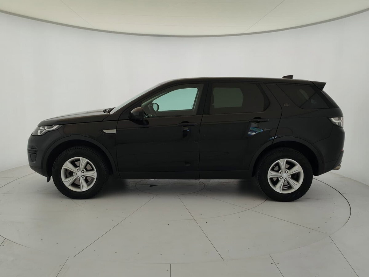 Land Rover Discovery Sport 2.0 TD4 150 CV Pure (7)