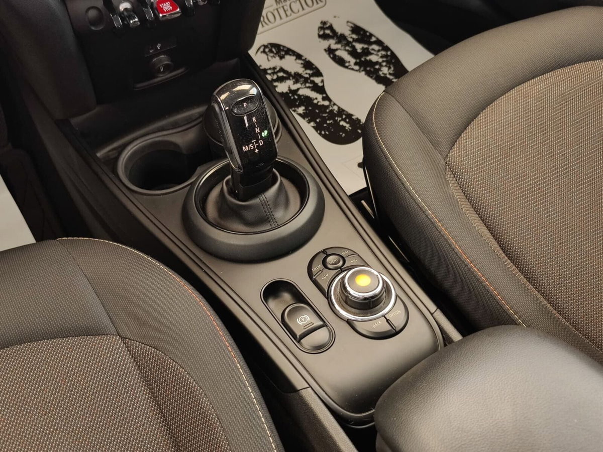 MINI Mini Countryman 2.0 Cooper D Boost Countryman (17)