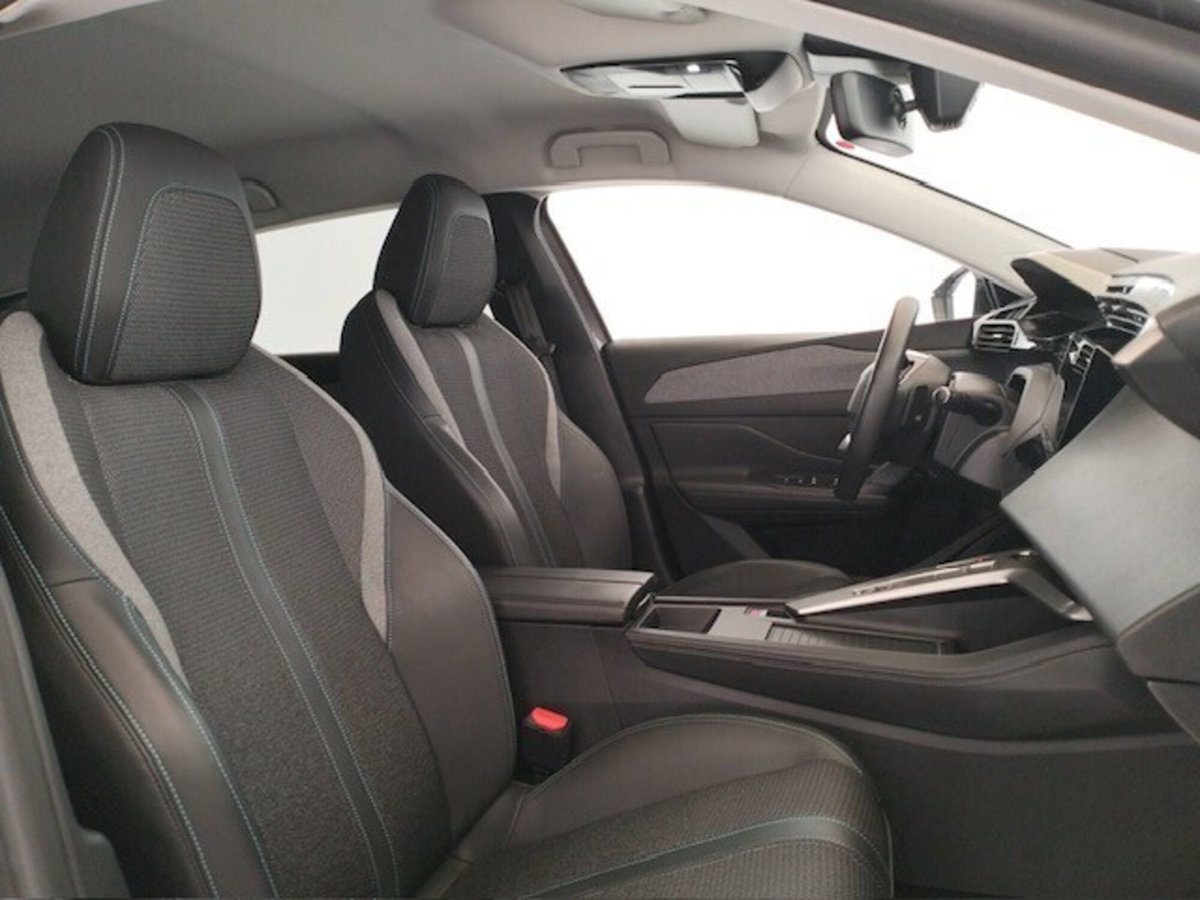 Peugeot 308 SW BlueHDi 130 S&S EAT8 Allure Pack (13)