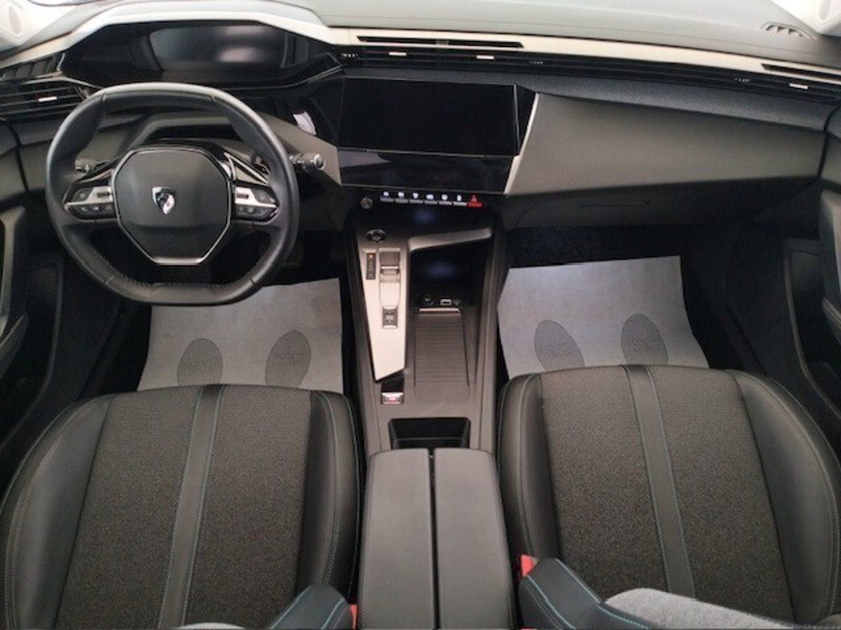 Peugeot 308 SW BlueHDi 130 S&S EAT8 Allure Pack (8)