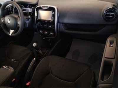 Renault Clio Sporter dCi 8V 90CV Start&Stop Energy Zen (11)