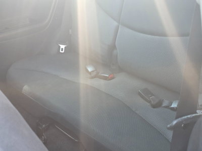 Toyota Yaris 1.3 3 porte Sol (6)