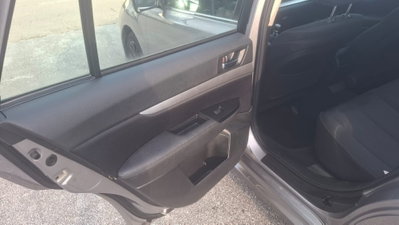 Subaru Legacy Station Wagon 2.0D SW Trend (11)