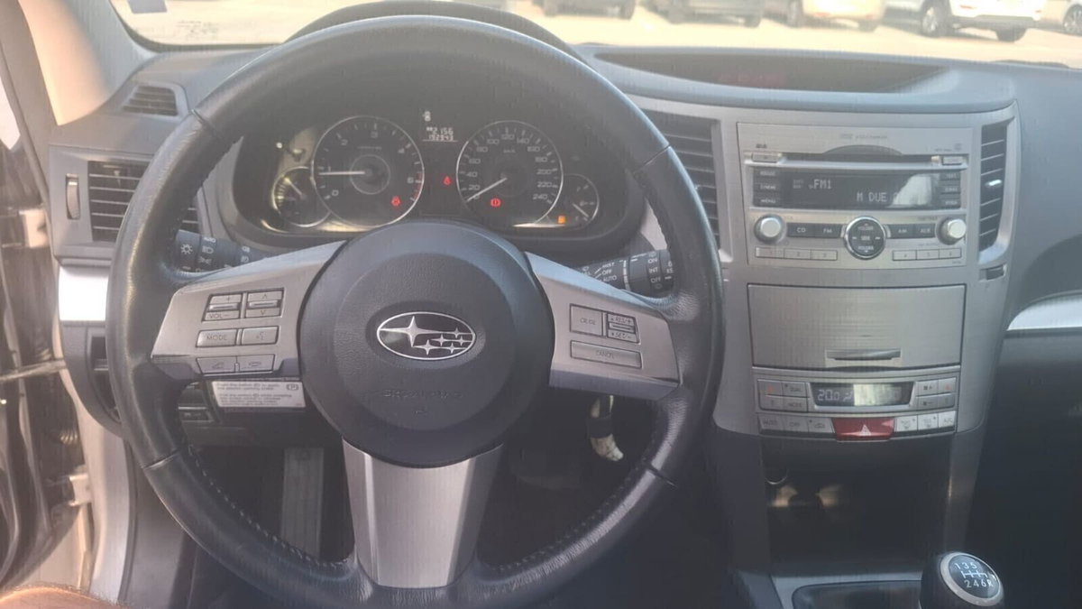 Subaru Legacy Station Wagon 2.0D SW Trend (18)