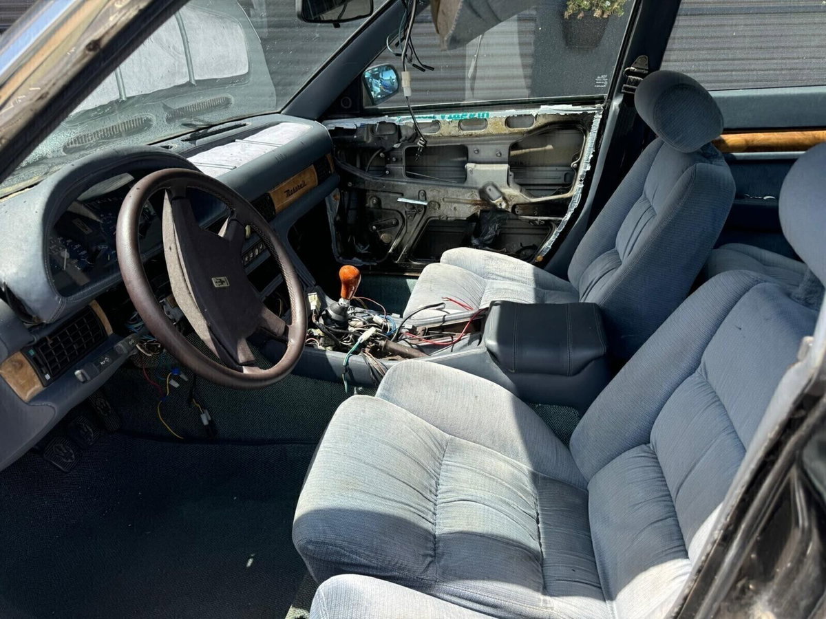 Maserati Biturbo 422 (11)