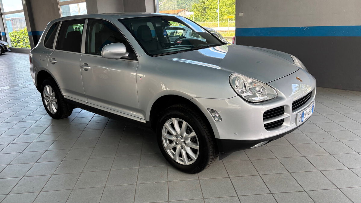 Porsche Cayenne 3.2 V6 cat (2)
