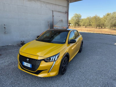 Peugeot 208 PureTech 100 Stop&Start 5 porte GT usata