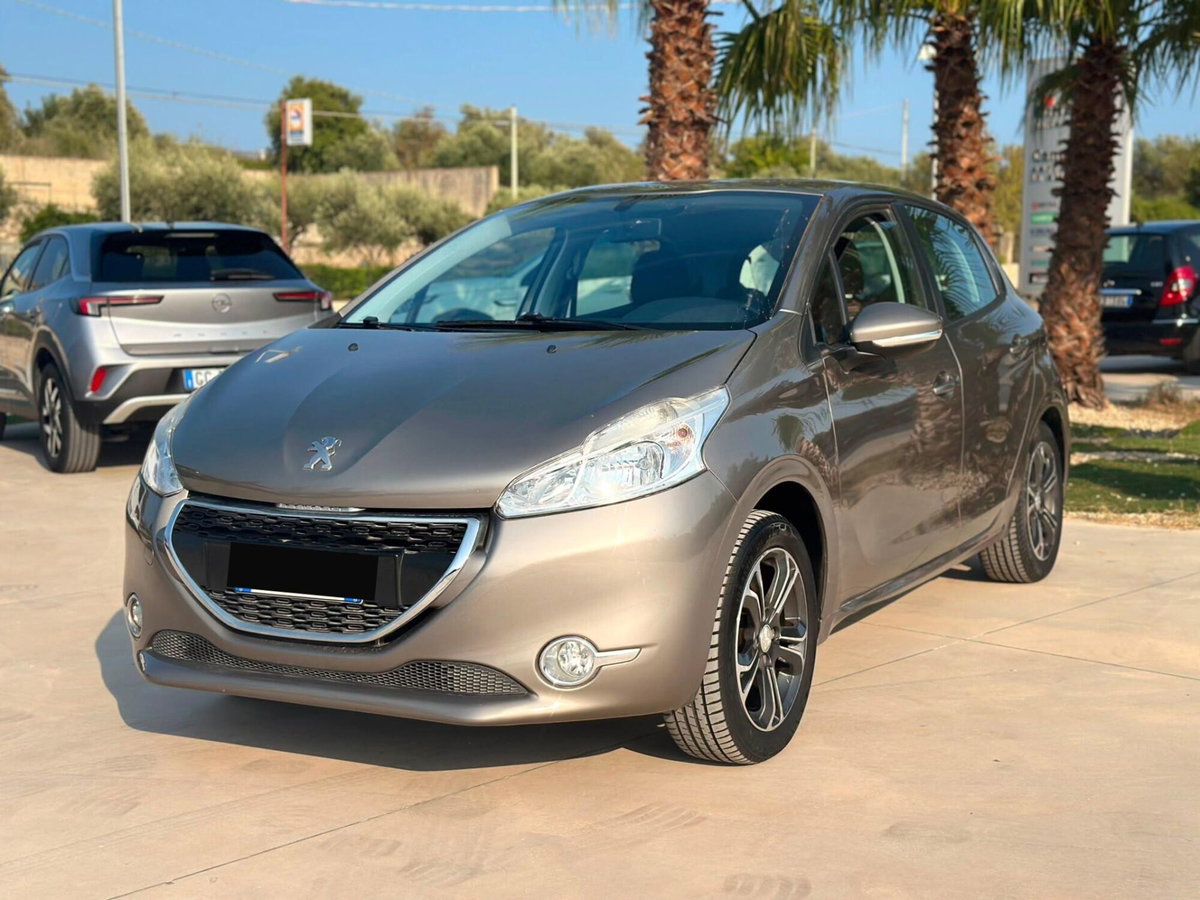 Peugeot 208 82 5 porte Allure (3)
