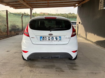 Ford Fiesta 1.6 TDCi 95CV 3 porte Individual (5)