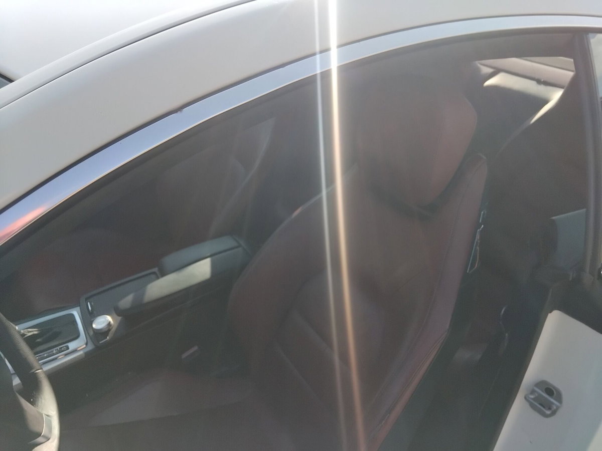 Mercedes-Benz Classe E Coupé 350 CDI Coupé BlueEFFICIENCY Avantgarde (10)