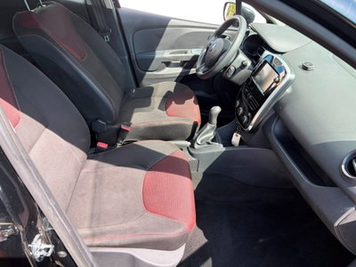 Renault Clio 1.2 75CV 5 porte Wave (10)