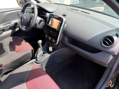 Renault Clio 1.2 75CV 5 porte Wave (11)