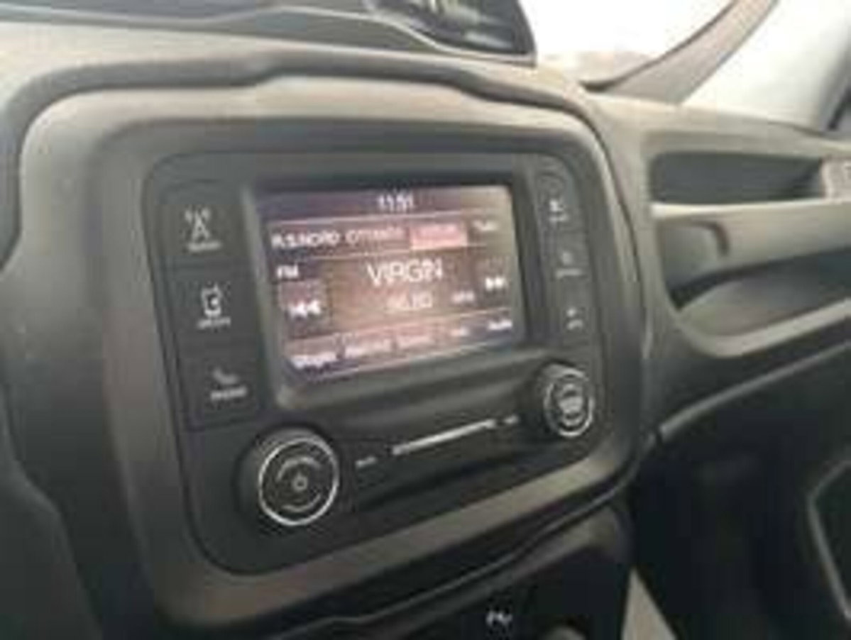 Jeep Renegade 2.0 Mjt 140CV 4WD Active Drive Longitude (16)