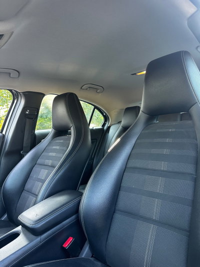 Mercedes-Benz Classe A 180 d Automatic Premium (11)