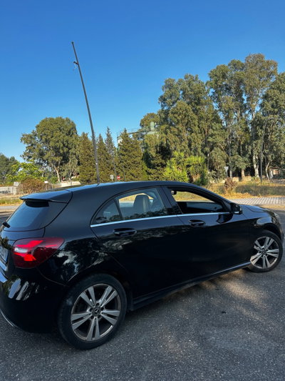 Mercedes-Benz Classe A 180 d Automatic Premium (7)