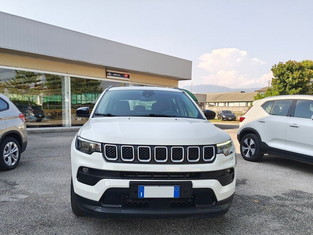 Jeep Compass 1.3 T4 190 CV PHEV AT6 4xe Longitude (2)