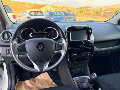 Renault Clio 1.5 dCi 8V 75CV 5 porte Costume National (10)