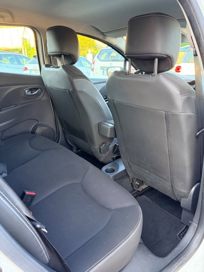 Renault Clio 1.5 dCi 8V 75CV 5 porte Costume National (6)