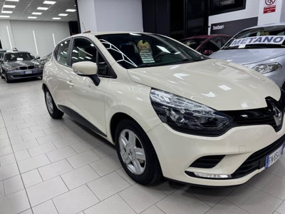 Renault Clio 1.2 75CV GPL 5 porte Wave (3)