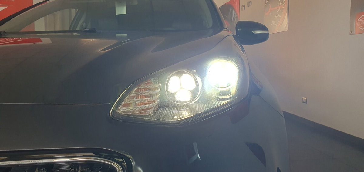 Kia Sportage 1.7 CRDI 2WD Style (18)