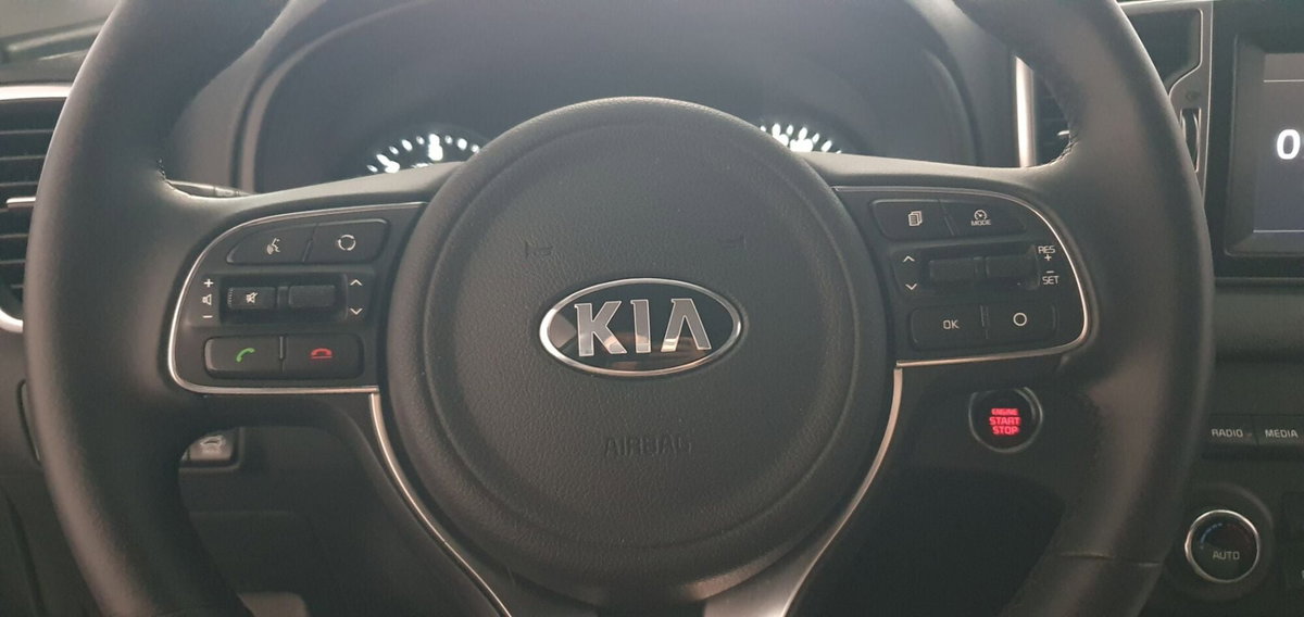 Kia Sportage 1.7 CRDI 2WD Style (4)