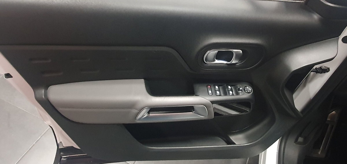 Citroen C5 Aircross Aircross BlueHDi 130 S&S Shine (8)