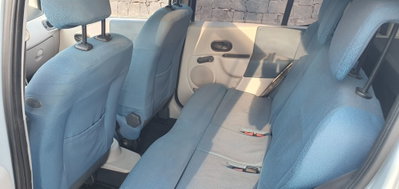 Renault Modus 1.5 dCi 82CV Confort Dynamique (6)