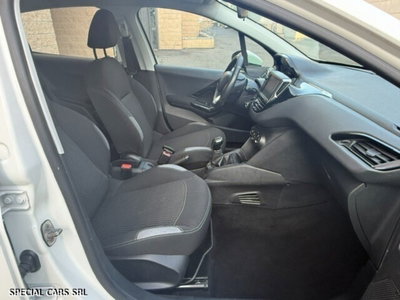 Peugeot 208 82 5 porte Active (12)