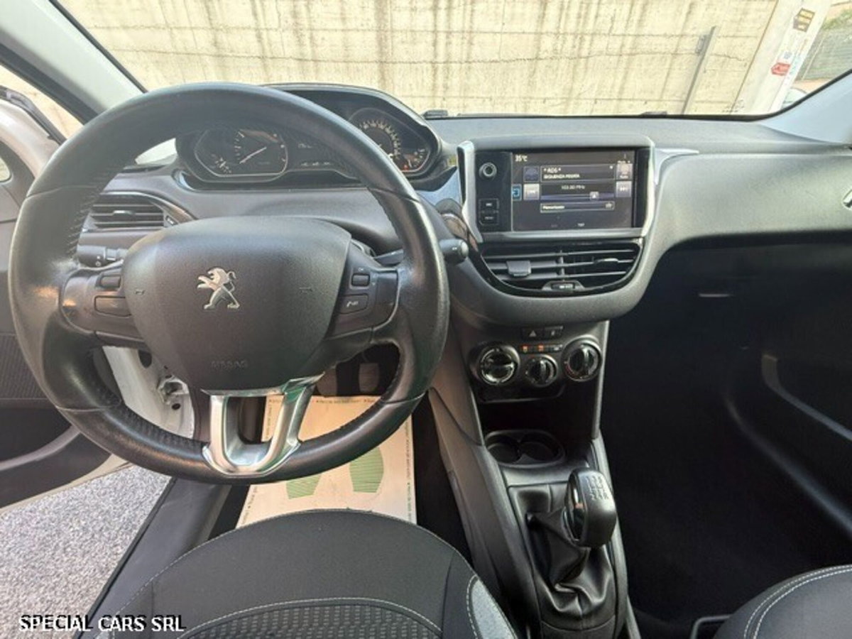 Peugeot 208 82 5 porte Active (9)