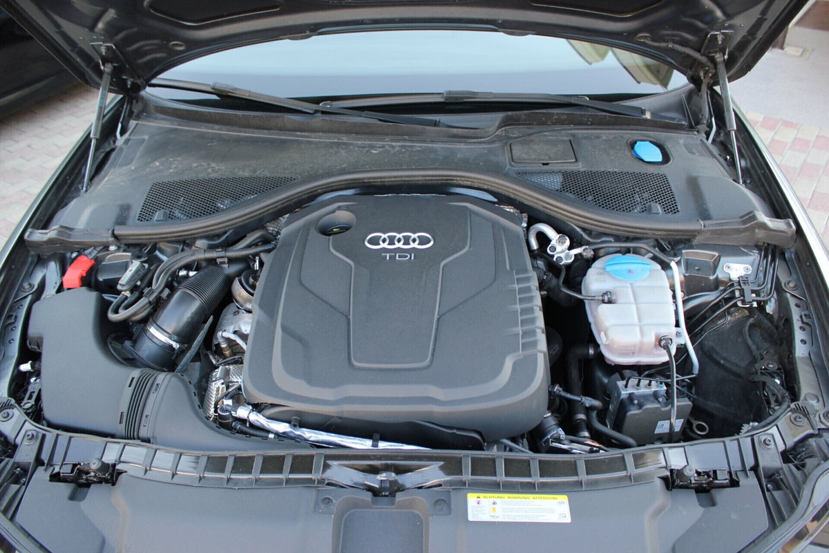 Audi A6 Avant 2.0 TDI 190 CV ultra S tronic Business (15)