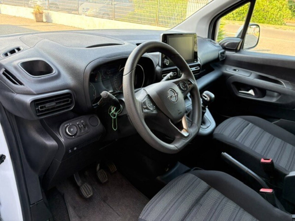 Opel Combo Life 1.2 110 CV S&S MT6 Advance XL (12)