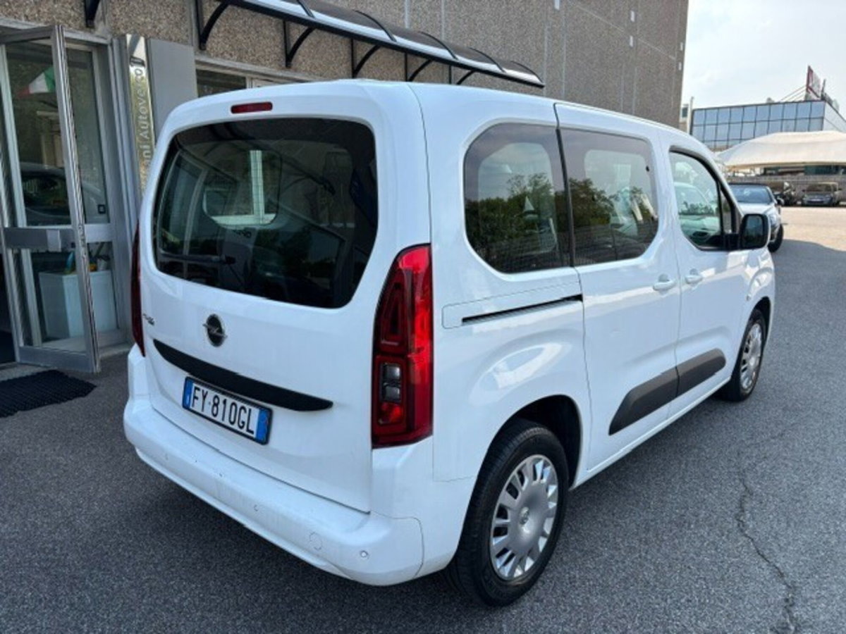 Opel Combo Life 1.2 110 CV S&S MT6 Advance XL (8)
