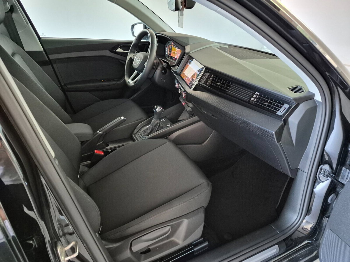 Audi A1 Sportback 30 TFSI S tronic Advanced (16)